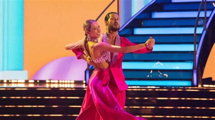 Maureen McCormick Dancing With The Stars Quickstep Video Season 23 Week 2 – 9/19/16 #DWTS
