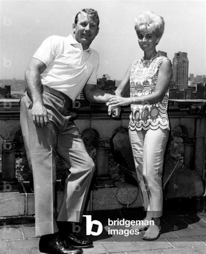 Merlyn Mantle - Net Worth, Age, Height, Birthday, Bio, Wiki!