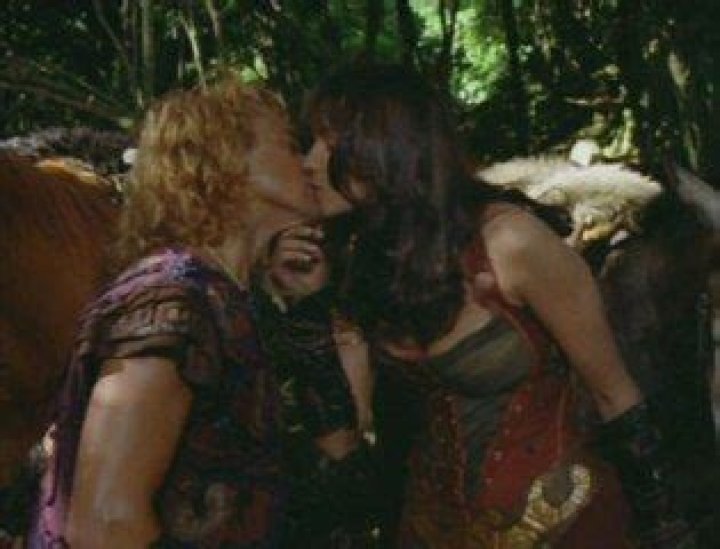 Michael Hurst’s Wife: Who is Michael Hurst Dating?