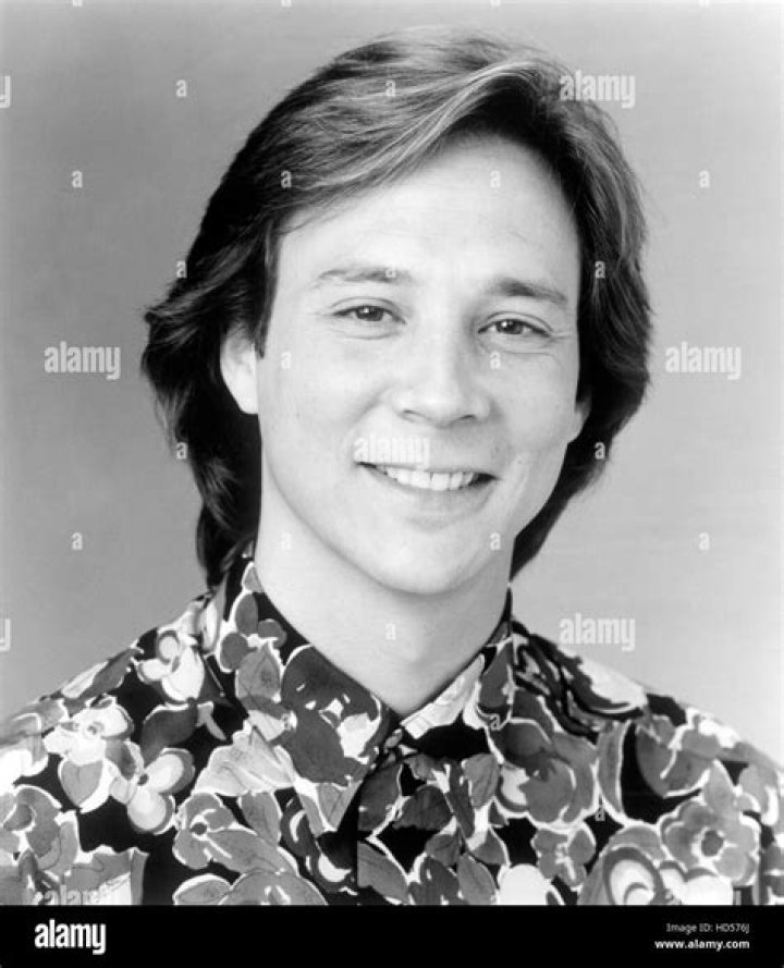 Michael Levine - Net Worth, Age, Height, Birthday, Bio, Wiki!