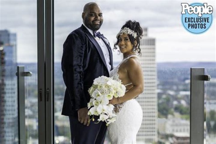 Michael Oher- Wiki, Age, Wife, Net Worth, Ethnicity, Height