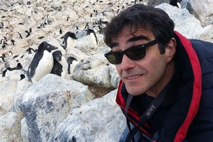 Michel Izard Journaliste Fils De Christophe Izard