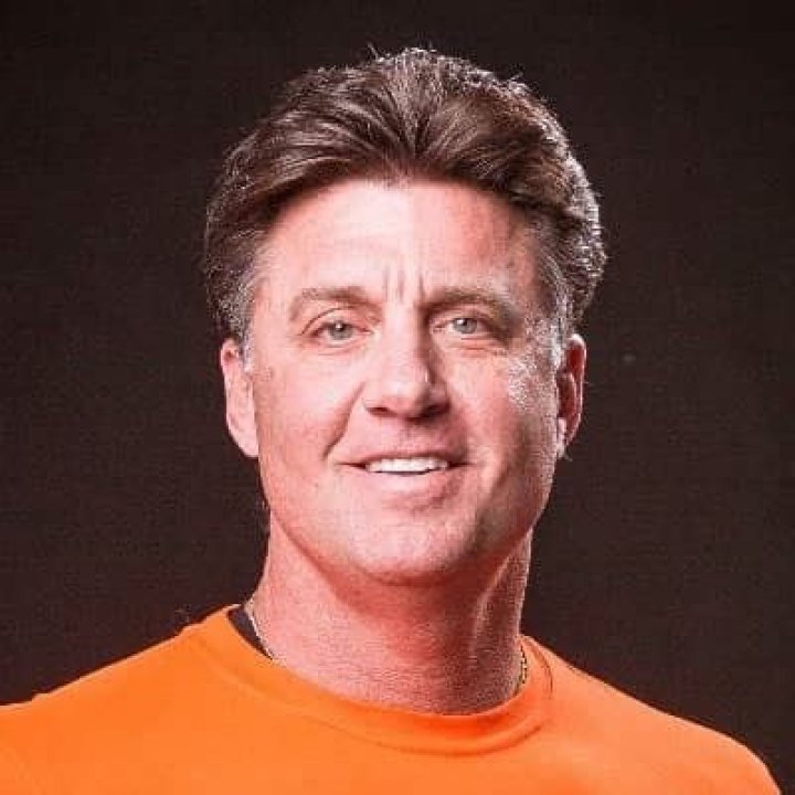 Mike Gundy- Wiki, Age, Height, Net Worth, Wife, Ethnicity