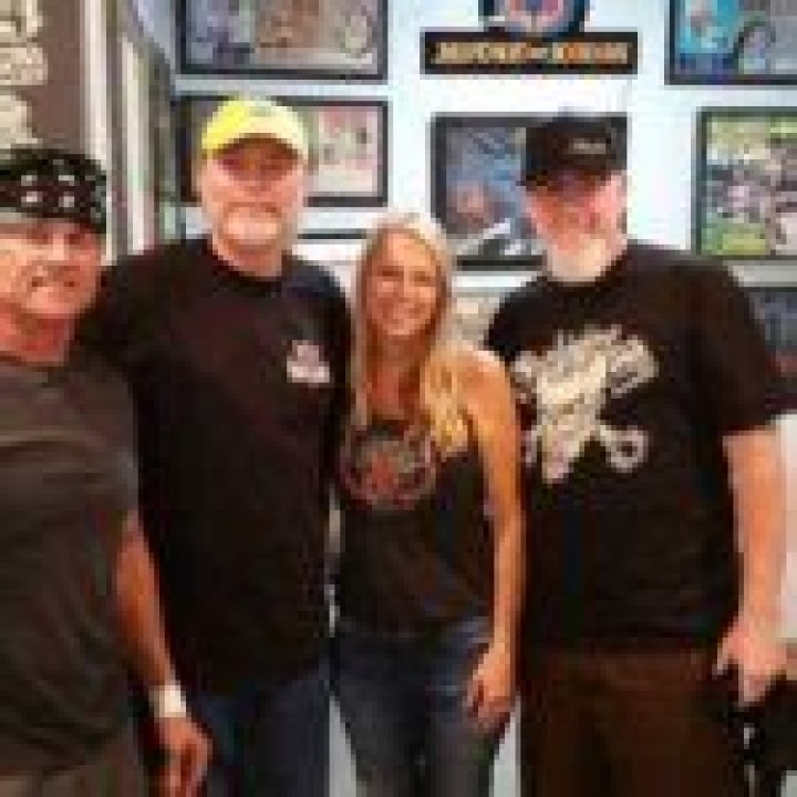 Mike Zabonik- Bio, Age, Height, Net worth, Wife, Marriage