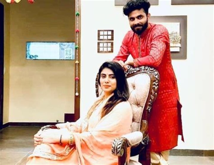 Mithra Jin Net Worth, Age, Height, Bio, Birthday, Wiki!