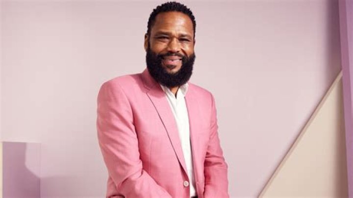 Moe Anderson Net Worth, Age, Height, Bio, Birthday, Wiki!