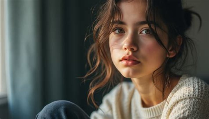 Mylène Farmer Enceinte à 16 Ans