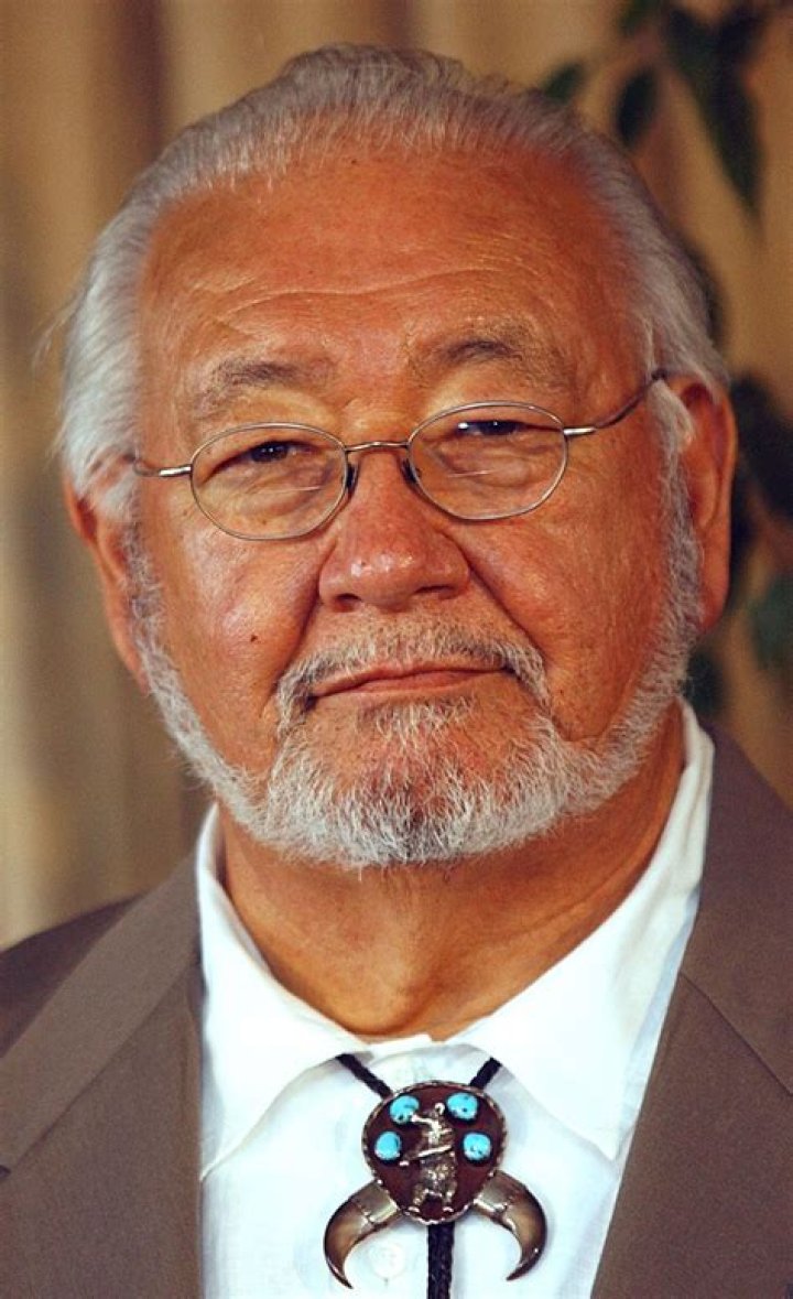 N Scott Momaday - Net Worth, Age, Height, Birthday, Bio, Wiki!