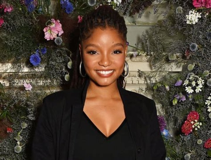 Nadej Bailey - Net Worth, Age, Height, Birthday, Bio, Wiki!