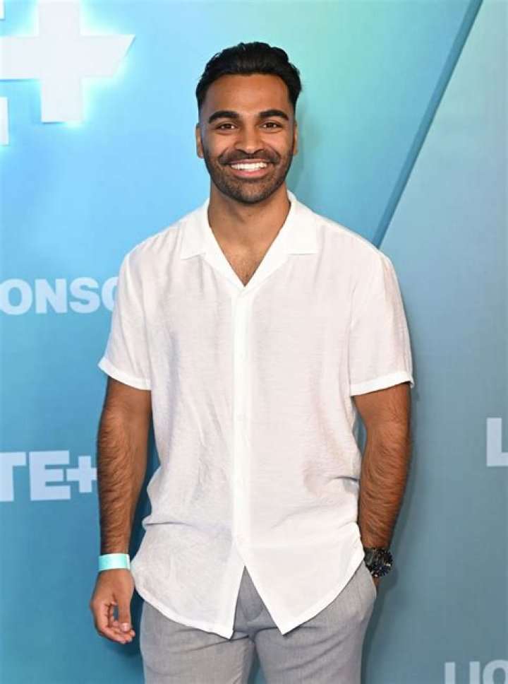 Nas Majeed Net Worth, Age, Height, Bio, Birthday, Wiki!