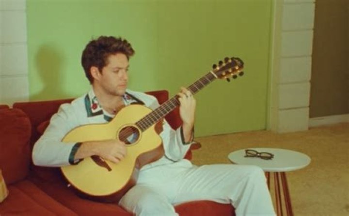 Niall Horan Delivers Another Magnificent BBC Live Lounge Session