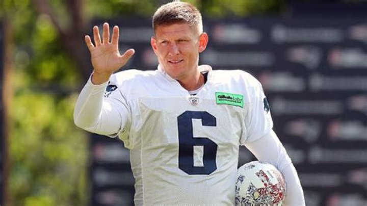 Nick Folk Net Worth, Age, Height, Bio, Birthday, Wiki!