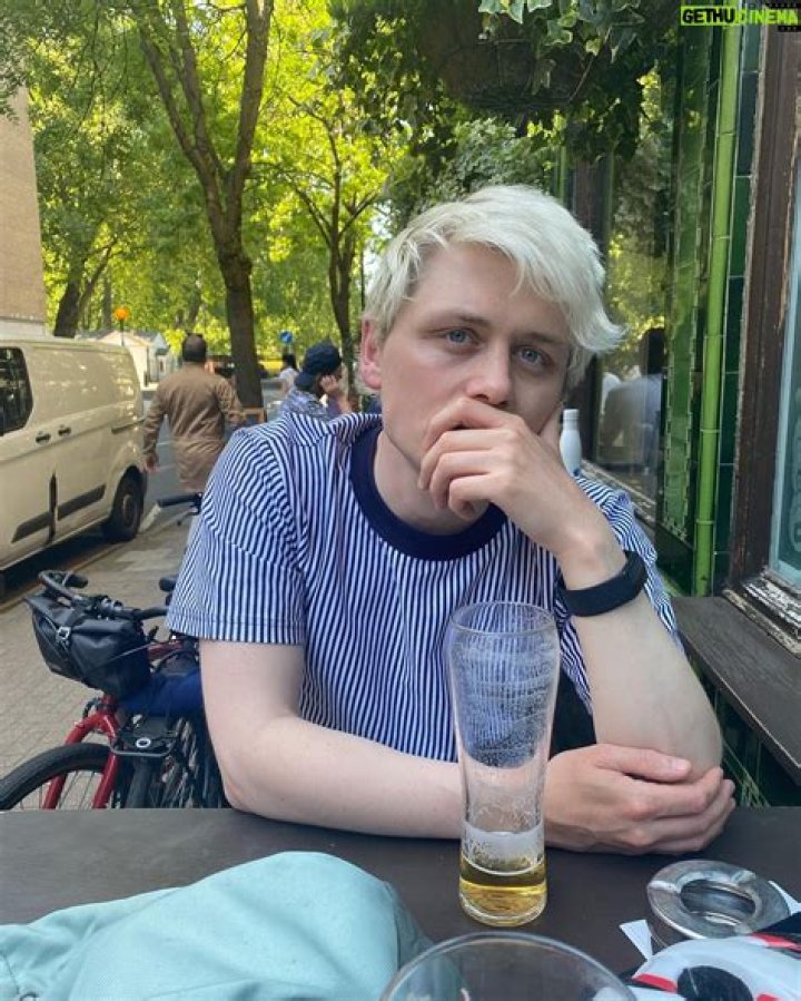 Oobah Butler- Wiki, Age, Height, Net Worth, Girlfriend, Ethnicity