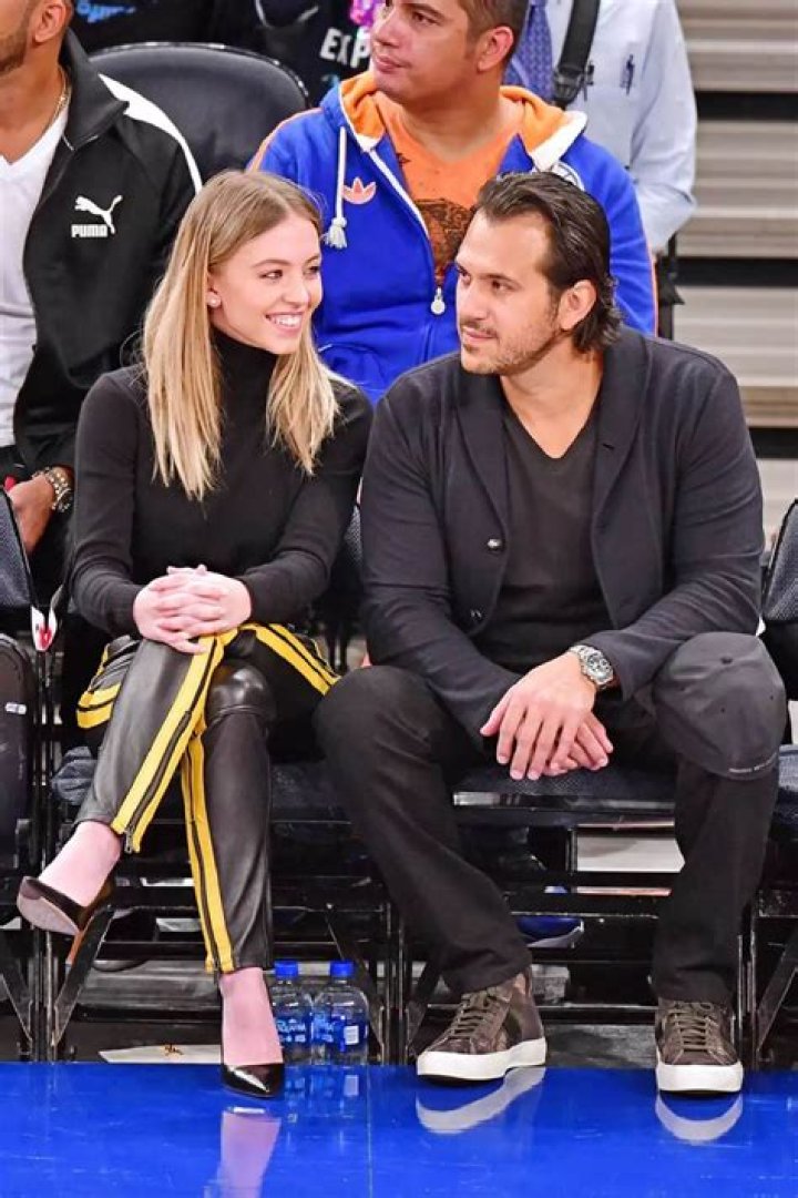 Paris Dylan- Bio, Net worth, Boyfriend, Dating, Age, Height