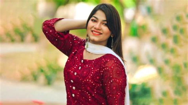 Parsa Evana’s Boyfriend: Who is Parsa Evana Dating?