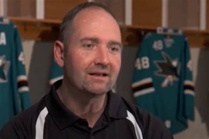 Peter DeBoer - Net Worth, Age, Height, Birthday, Bio, Wiki!