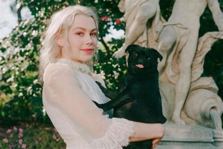 Phoebe Bridgers Net Worth, Age, Height, Bio, Birthday, Wiki!