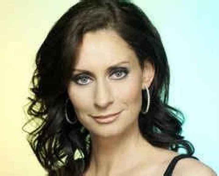 Pia Douwes Biography: Partner, Age, Instagram, Net Worth, Height, Facebook, Husband, Parents, Family, Children, Photos, Wikipedia