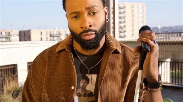 Premiere: Watch the video for Juliana Hale’s catchy new single Overrated