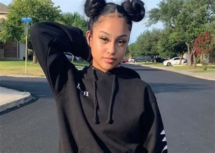 PrettyLuhHazel Biography: Age, Boyfriend, Real Name, Net Worth, Instagram, Height, Birthday, TikTok, Race, Shop, Outfits, Wikipedia, DubsMash