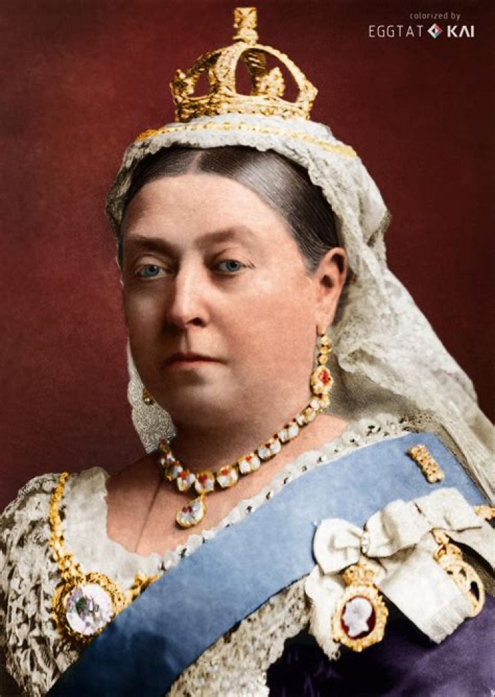 Queen Victoria - Net Worth, Age, Height, Birthday, Bio, Wiki!