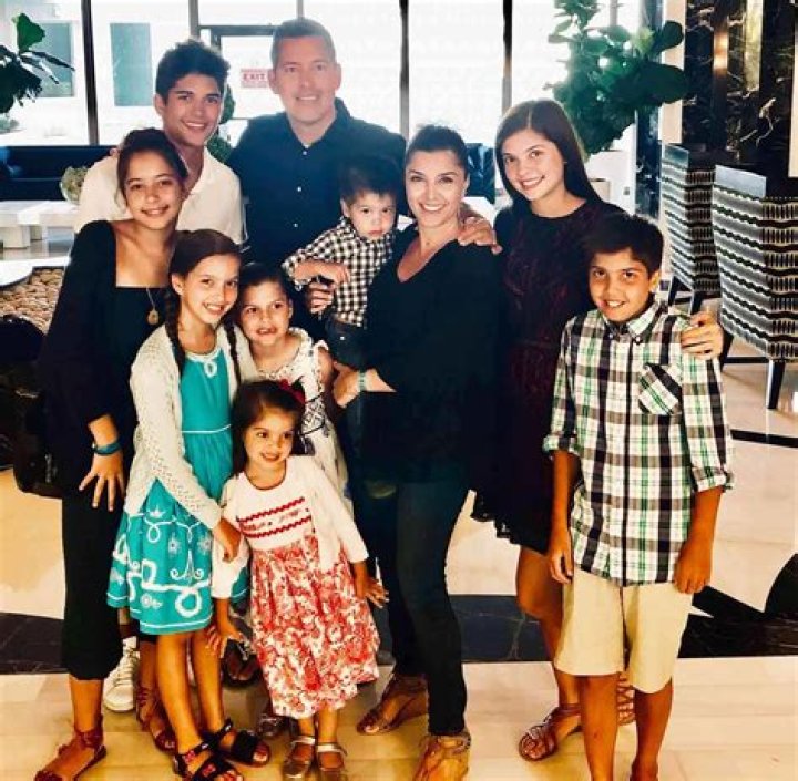 Rafael Campos Age, Wikipedia, Biography, Children, Salary, Net Worth, Parents.