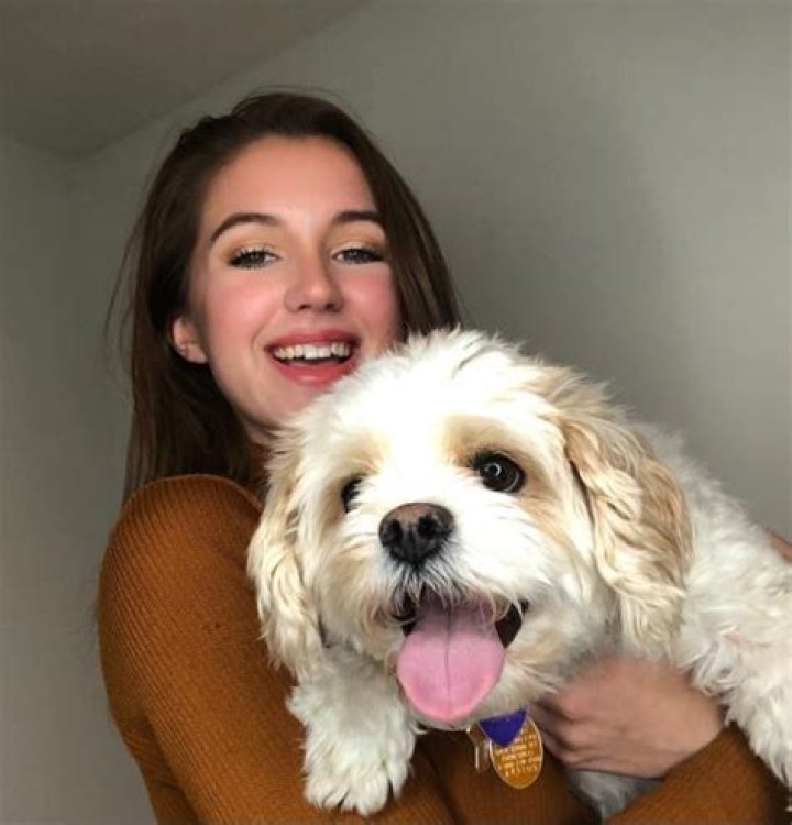 Rebecca Louise- Net Worth, Wiki Age, Ethnicity, Height, Boyfriend