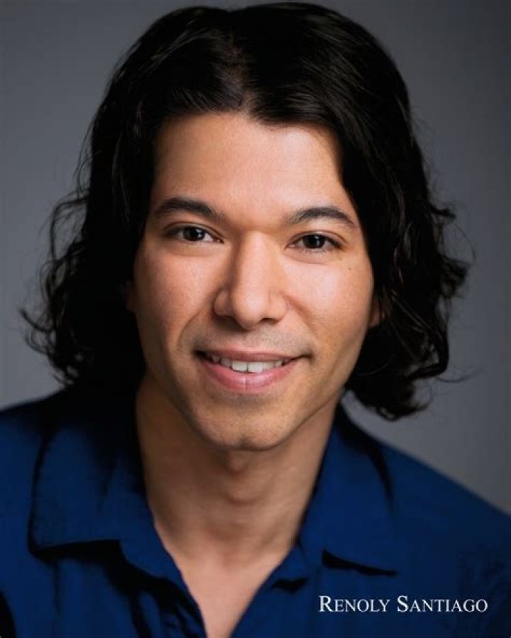 Renoly Santiago | Bio, Age, Net Worth, Relationship, Career