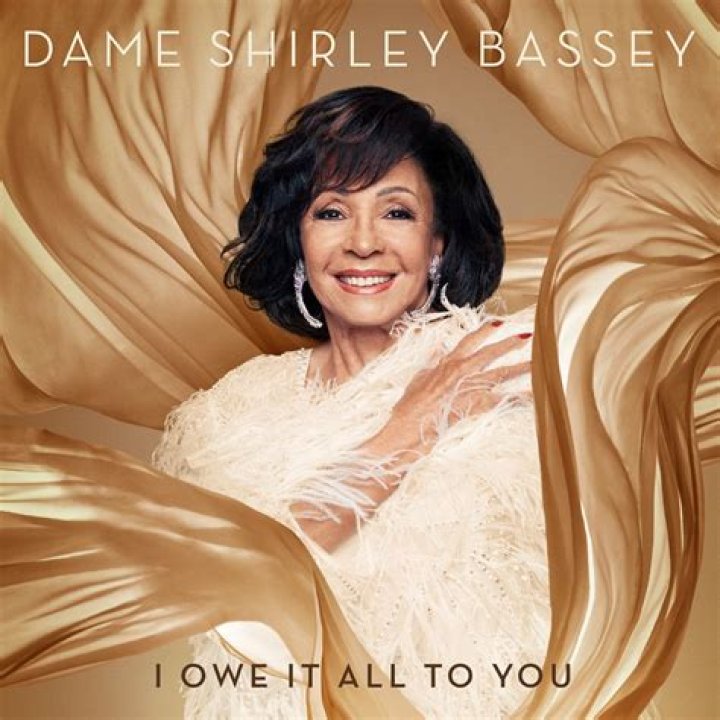 Review: Dame Shirley Bassey 'I Owe It All to You'
