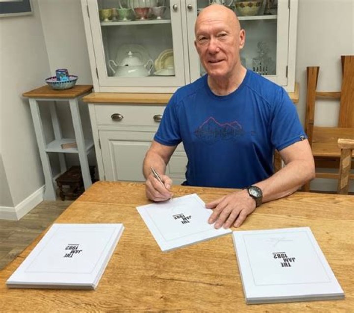 Rick Buckler Net Worth, Age, Height, Bio, Birthday, Wiki!