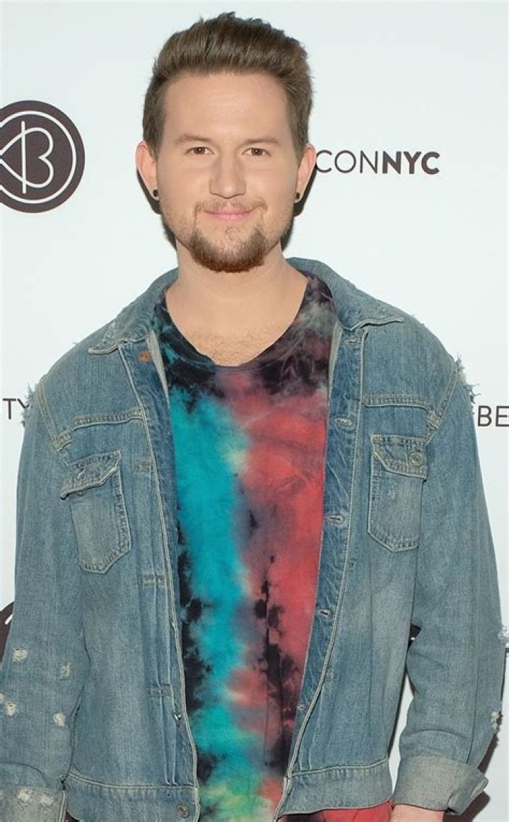 Ricky Dillon releases video about his sexuality