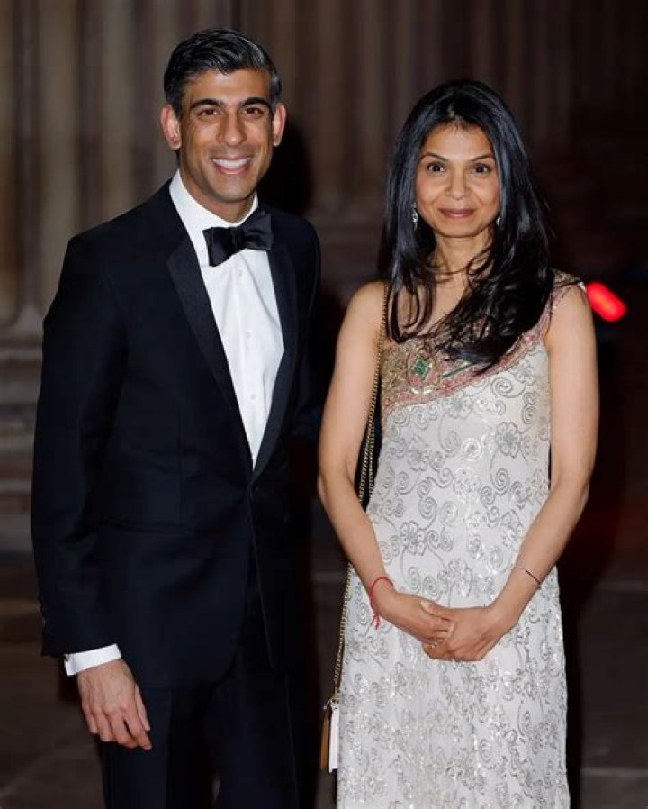 Rishi Sunak's wife Akshata Murty Biography: Net Worth, Husband, Instagram, Kids, Height, Age, Business, Nationality