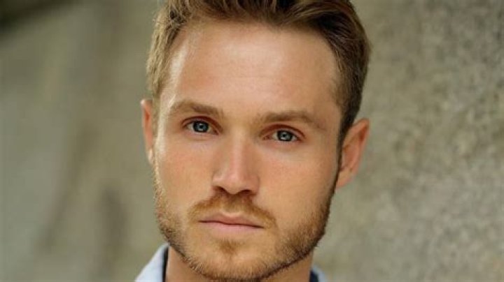 Robbie Jarvis Net Worth, Age, Height, Bio, Birthday, Wiki!