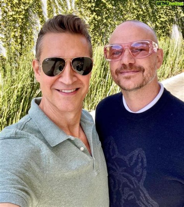 Robert Gant Bio, Wiki, Age, Height, Family, Married, Gay, Movies and Net Worth.