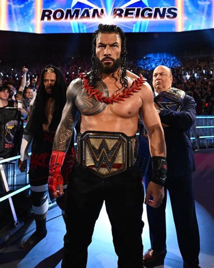 Roman Reigns Net Worth, Age, Height, Bio, Birthday, Wiki!