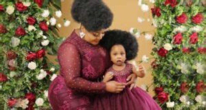 Ronke Odusanya Biography: Age, Daughter, Net Worth, Son, Husband, Pictures, Married, News, Wikipedia