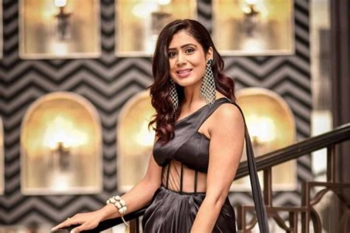 Ruba Ghazal - Net Worth, Age, Height, Birthday, Bio, Wiki!
