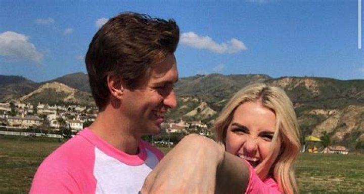 Rydel Lynch’s Boyfriend: Who is Rydel Lynch Dating?