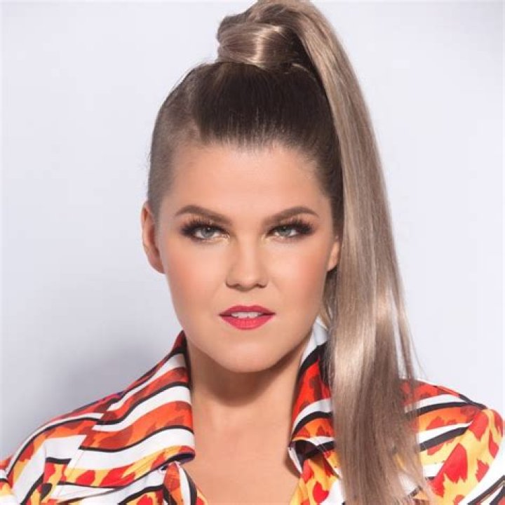 Saara Aalto Releases "Queens" The Third And Final Song For UMK Which Could Become Her Eurovision 2018 Song