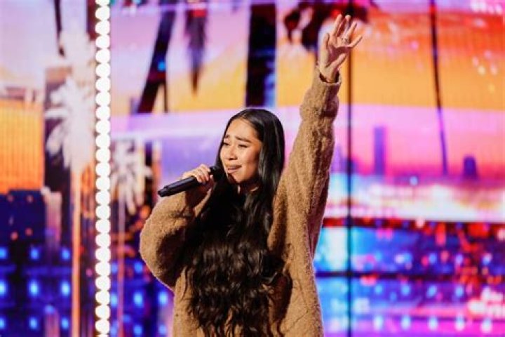 Sam Moss Music Wiki, Age, Pregnant, Boyfriend, Parents, American Idol, Audition, Songs, Instagram