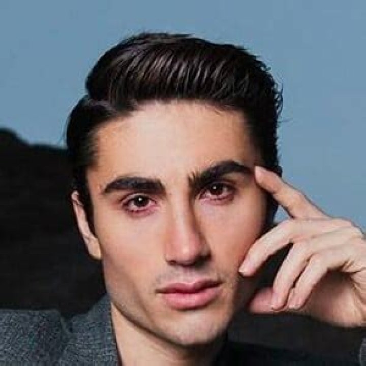 Sam Vicchiollo Net Worth, Age, Height, Bio, Birthday, Wiki!