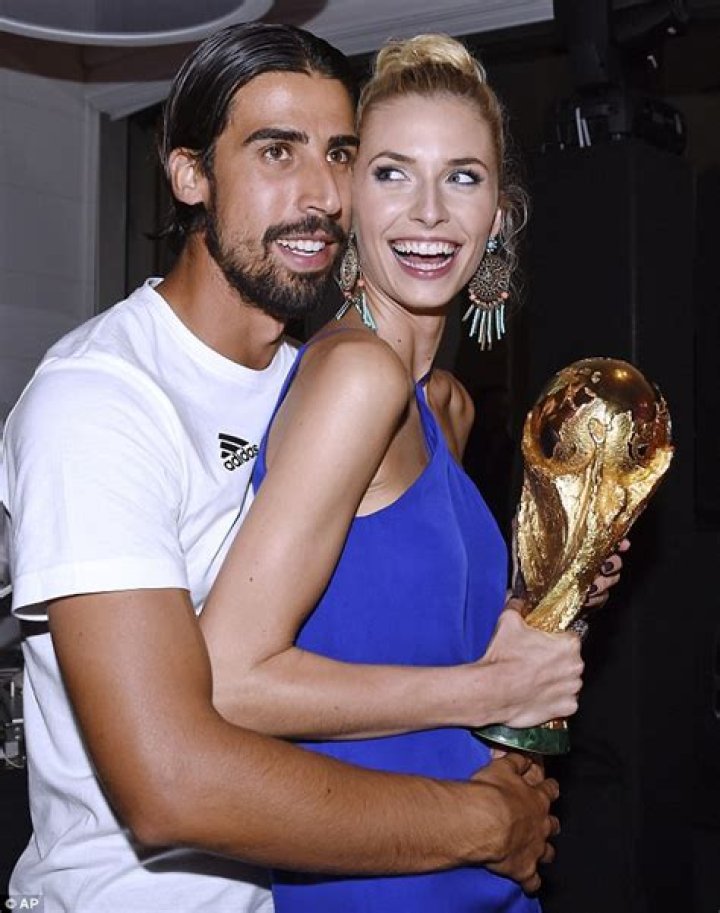 Sami Khedira Wife, Girlfriend, Age, Height, Weight, Body Measurements
