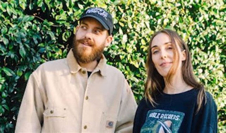 San Holo’s Girlfriend: Who is San Holo Dating?