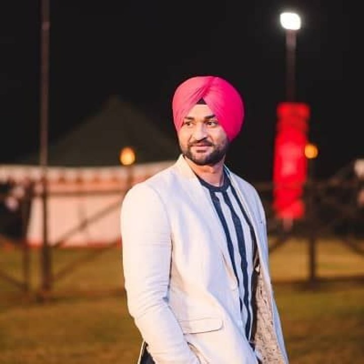 Sandeep Singh- Wiki, Age, Height, Net Worth, Wife, Marriage
