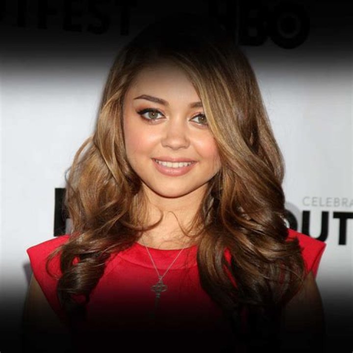 Sarah Hyland Net Worth 2024, Age, Height, Bio, Birthday, Wiki!