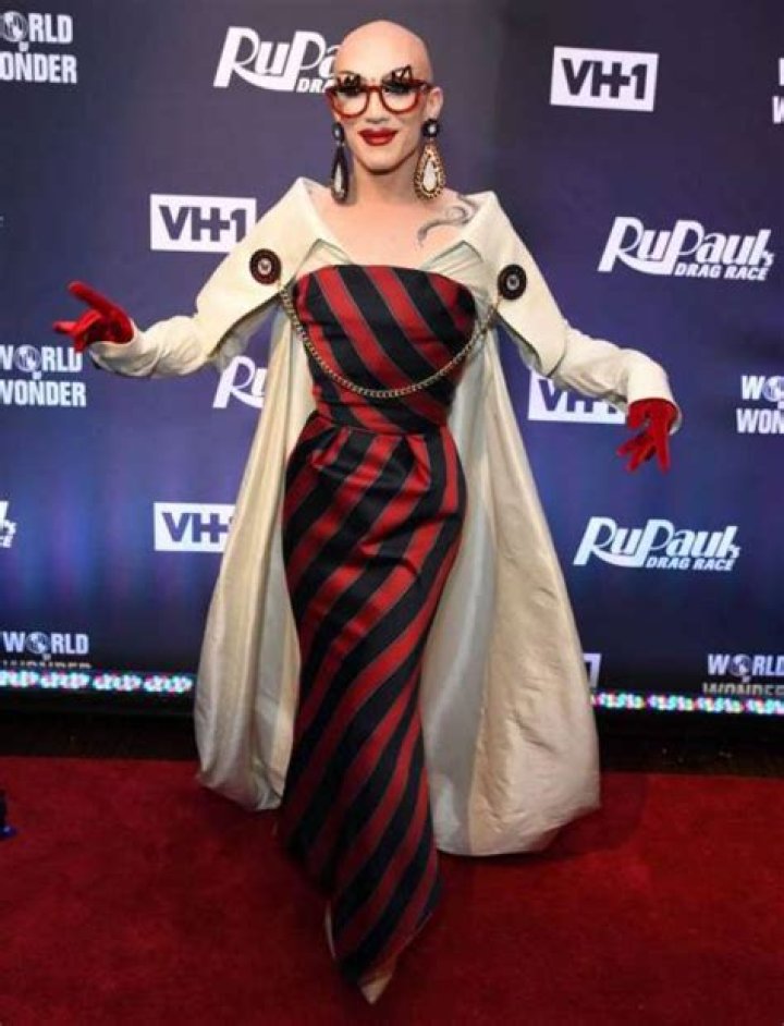 Sasha Velour Net Worth 2024, Age, Height, Bio, Birthday, Wiki!