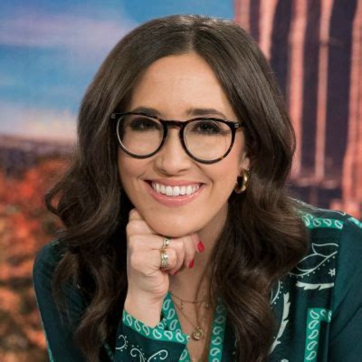 
Savannah Sellers- Wiki, Age, Height, Net Worth, Boyfriend, Ethnicity	