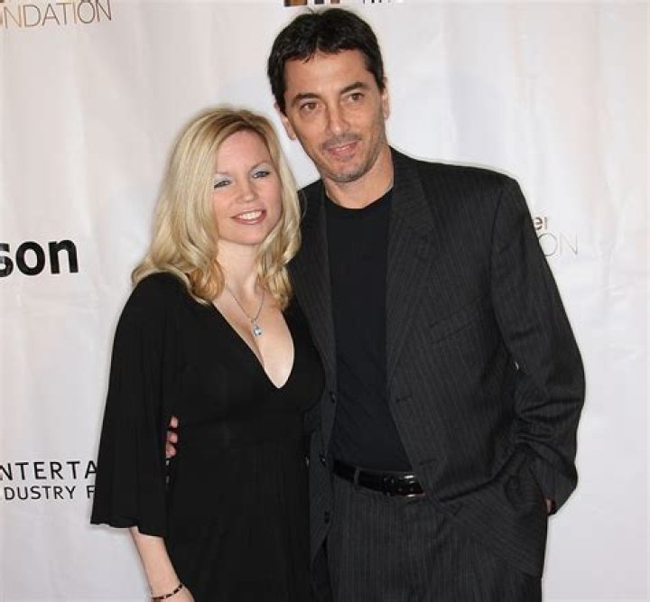 Scott Baio’s Wife: Who is Scott Baio Dating?