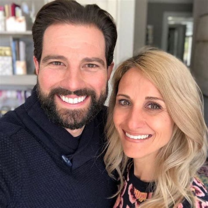 Scott McGillivray's wife, Sabrina McGillivray Biography: Husband, Age, Children, Net Worth, Instagram, Height