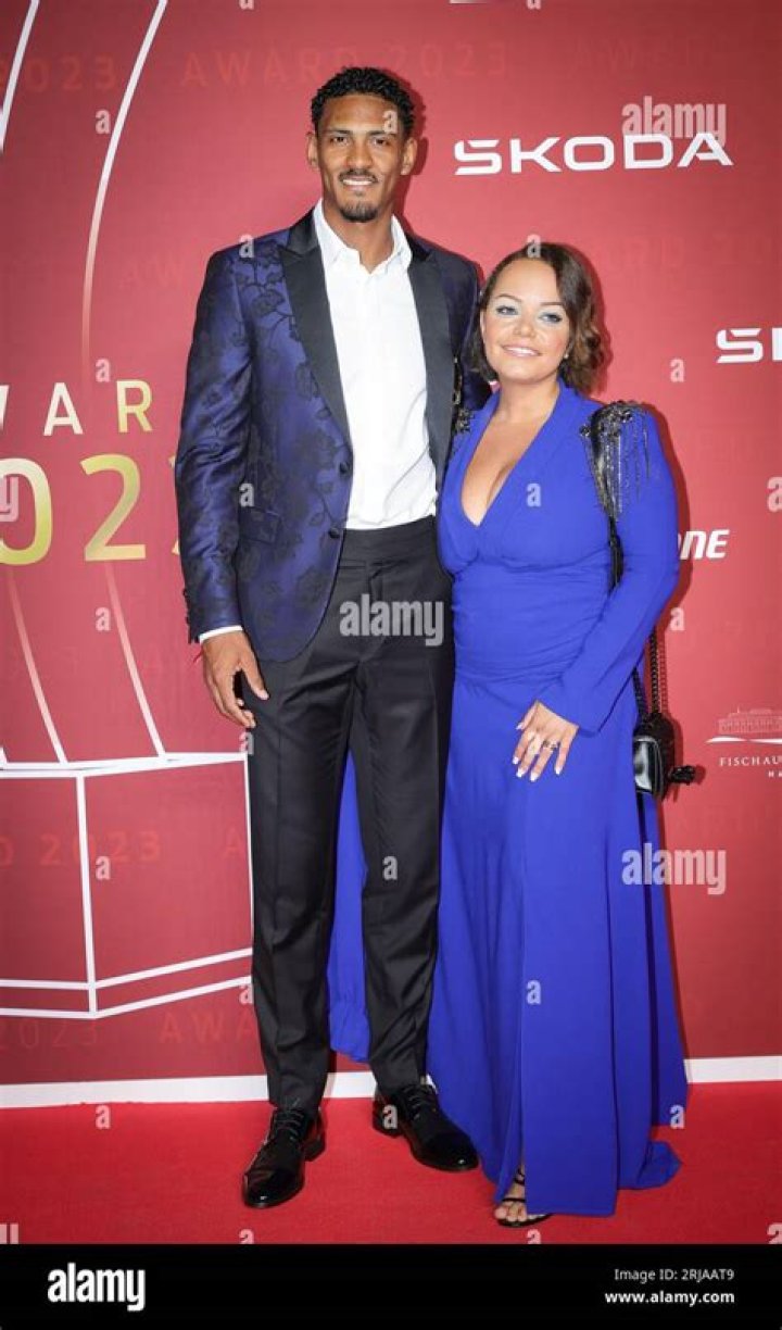 Sebastien Haller Wife: Who Is Priscilla Haller? Relationship And Parents Detail